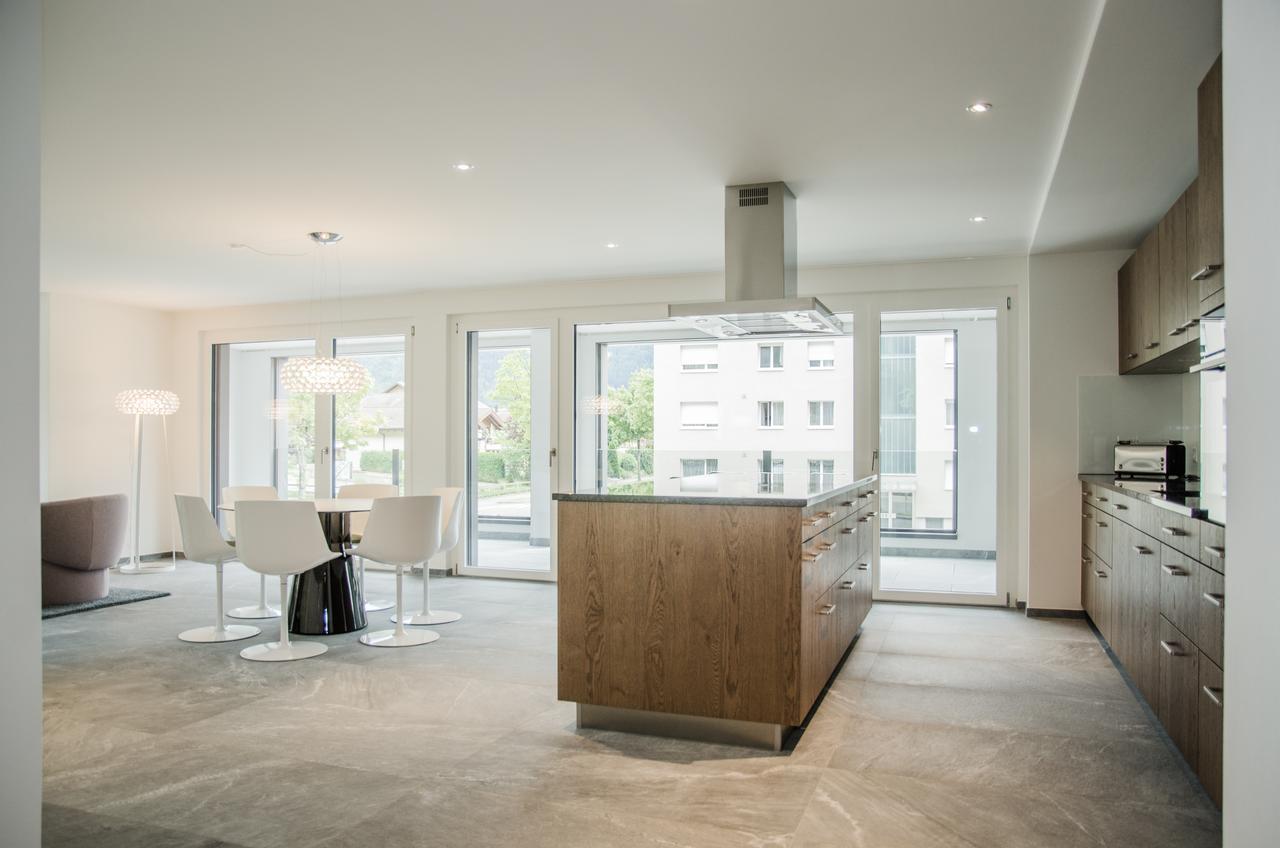 Apartment Jungfraucenter Brienzersee - Griwa Rent Интерлакен Екстериор снимка